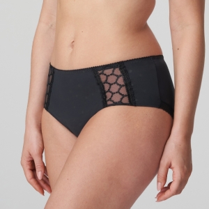 Gamila charcoal