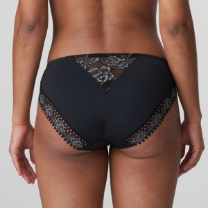 Rose sauvage  ZWA Zwart