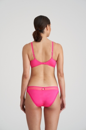0522310 blogger pink