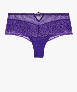 1A70 ultraviolet