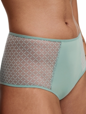 C16M80 soft pink