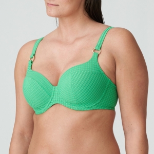 4012014 lush green