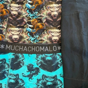 U-Lion1010-01 print/black
