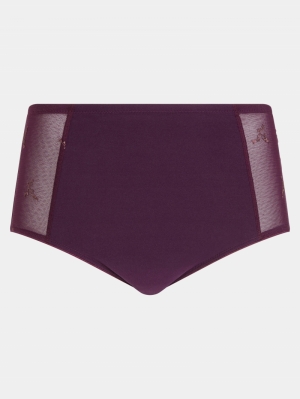 C16B80 aubergine shade